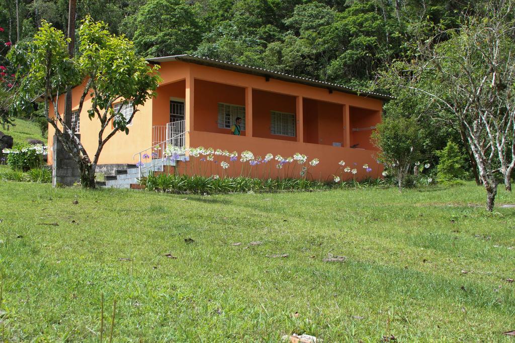 Pousada Recanto Aguas Vivas Turvo dos Gois Eksteriør billede